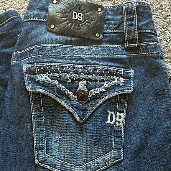 D9 Jeans - Picture 2 of 7